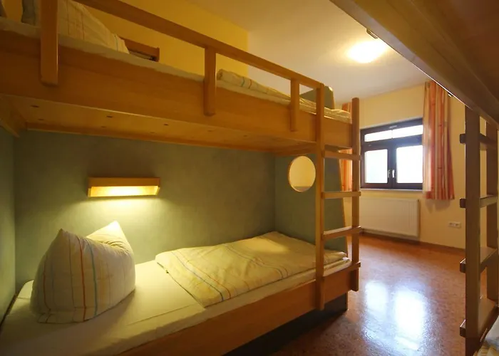 Djh Heringsdorf Hostel *